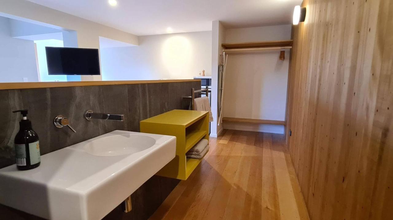 Kowhai Studio -Private Opposite Golf Course In Central Wanaka Eksteriør billede